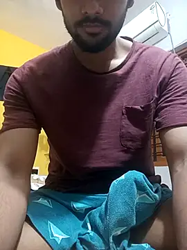 Snapshot of mayur_raaje chatting on July 10, 2026, 7:47 pm mayur raaje online show from July 10, 2026, 7:47 pm