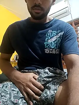 Snapshot of mayur_raaje chatting on July 4, 2026, 3:13 am mayur raaje online show from July 4, 2026, 3:13 am