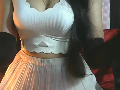 sheetal-sheetal95 online show from January 16, 2026, 4:11 pm