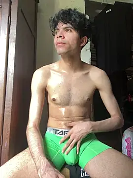 Axel-Mejia online show from May 25, 2026, 7:34 pm