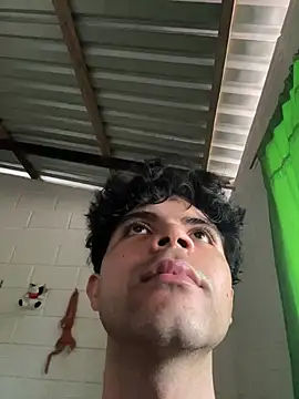 Axel-Mejia online show from April 13, 2026, 8:13 pm