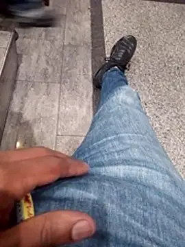 vergonvenco online show from April 2, 2026, 4:19 am