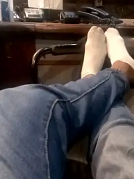 Snapshot of vergonvenco chatting on October 27, 2025, 9:10 am vergonvenco online show from October 27, 2025, 9:10 am