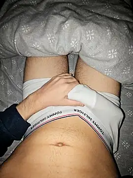 NonDirloAllaMamma online show from November 11, 2025, 8:36 pm