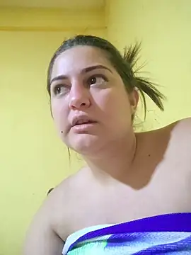 barbielamaravilla11 online show from December 18, 2025, 10:19 am