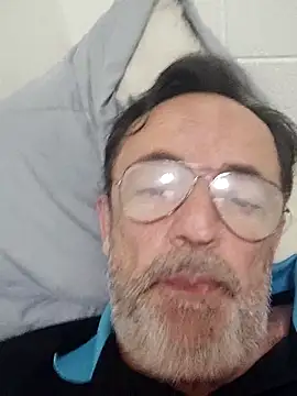 Txacas online show from March 1, 2026, 4:23 am