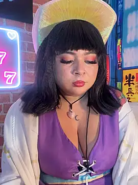 Snapshot of Lucycosplay777 chatting on January 13, 2026, 10:57 pm Lucycosplay777 online show from January 13, 2026, 10:57 pm