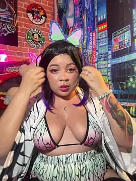 Snapshot of Lucycosplay777 chatting on November 22, 2025, 9:35 pm Lucycosplay777 online show from November 22, 2025, 9:35 pm