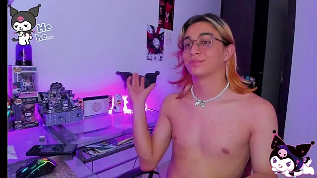 KeitaMoon online show from October 22, 2025, 7:13 pm