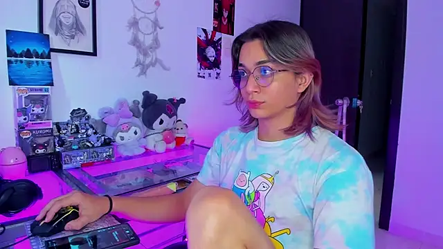 KeitaMoon online show from February 20, 2026, 7:27 pm