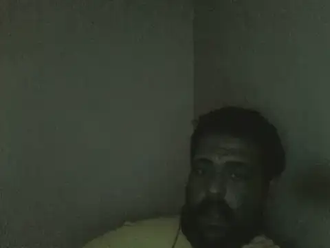elpoop7305 online show from July 9, 2026, 4:24 am