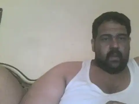 elpoop7305 online show from April 17, 2026, 10:07 am