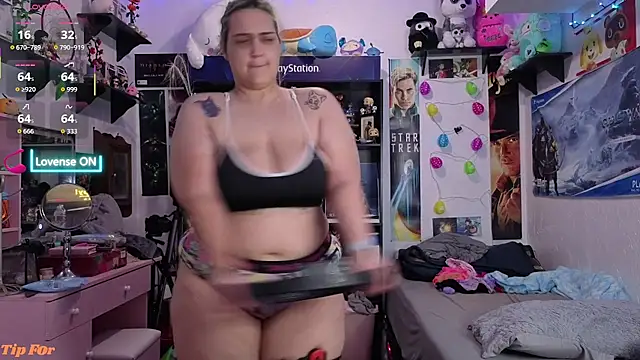 nevermakeawish online show from September 10, 2025, 1:32 pm