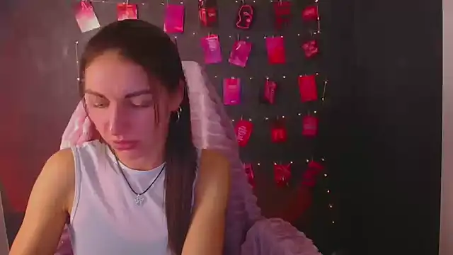 Aurora Loveu online show from November 14, 2025, 9:51 pm