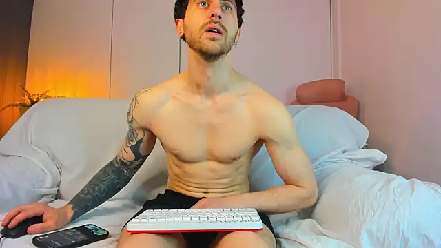 Oscar Miller  online show from April 2, 2026, 5:47 am