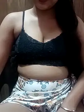 Malikaa-baby5 online show from November 4, 2025, 6:22 pm