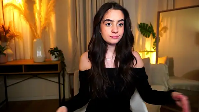 Snapshot of miilky_wayy chatting on February 17, 2026, 5:54 pm miilky wayy online show from February 17, 2026, 5:54 pm