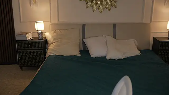 Luna secretgirl online show from December 16, 2025, 8:29 am