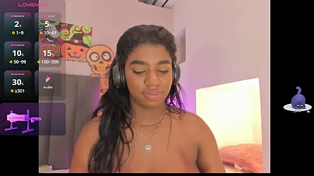 KendraChavez  online show from October 27, 2025, 10:05 am