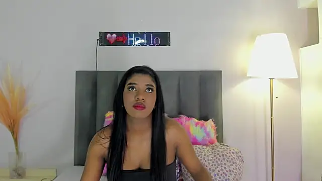 KendraChavez  online show from February 9, 2026, 8:29 pm