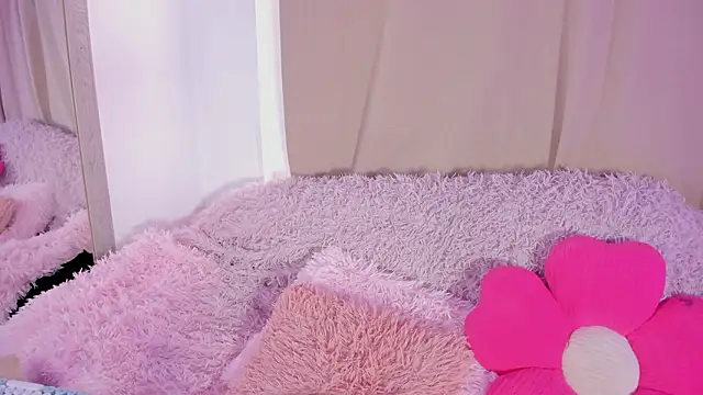 Snapshot of ameliiaa_smith chatting on February 12, 2026, 8:08 pm ameliiaa smith online show from February 12, 2026, 8:08 pm