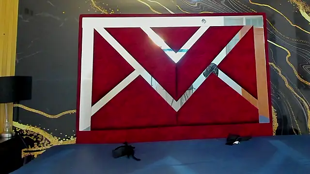 VioletRose as online show from February 10, 2026, 7:24 pm