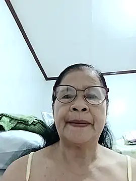 Snapshot of Sweet-Lita50 chatting on April 28, 2026, 12:09 am Sweet-Lita50 online show from April 28, 2026, 12:09 am