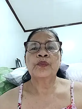 Snapshot of Sweet-Lita50 chatting on April 24, 2026, 8:16 am Sweet-Lita50 online show from April 24, 2026, 8:16 am