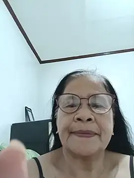 Snapshot of Sweet-Lita50 chatting on June 12, 2026, 8:34 am Sweet-Lita50 online show from June 12, 2026, 8:34 am