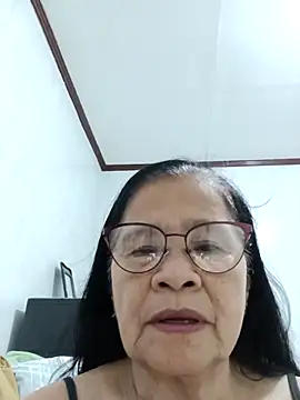 Snapshot of Sweet-Lita50 chatting on May 3, 2026, 7:35 am Sweet-Lita50 online show from May 3, 2026, 7:35 am
