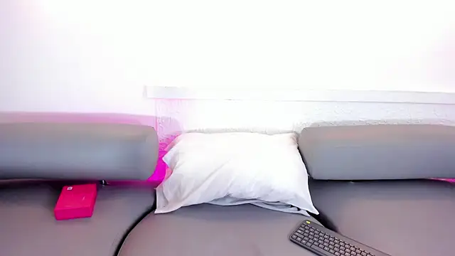 Scarlett Bj online show from January 6, 2026, 1:48 pm