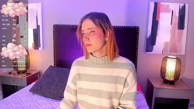 Snapshot of seraphine_star chatting on February 5, 2026, 5:14 am seraphine star online show from February 5, 2026, 5:14 am