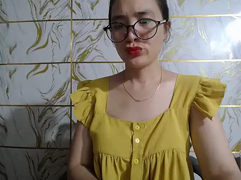 Snapshot of Lyzizi_lovely09 chatting on June 29, 2026, 5:14 am Lyzizi lovely09 online show from June 29, 2026, 5:14 am