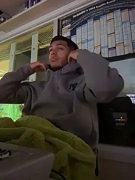 StrokingDaddy4 online show from November 12, 2025, 11:14 am