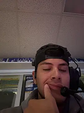 StrokingDaddy4 online show from November 6, 2025, 11:14 am