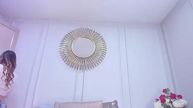 CharlotteBrownn  online show from March 25, 2026, 11:25 pm