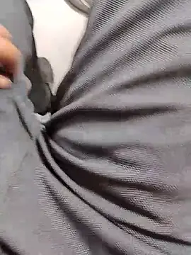 themasklover online show from April 18, 2026, 7:54 am