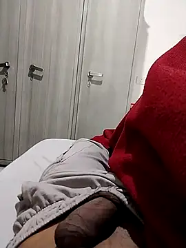 themasklover online show from March 19, 2026, 6:52 pm