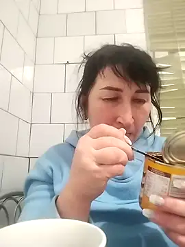 Snapshot of Funny_Karina chatting on January 16, 2026, 6:56 pm Funny Karina online show from January 16, 2026, 6:56 pm