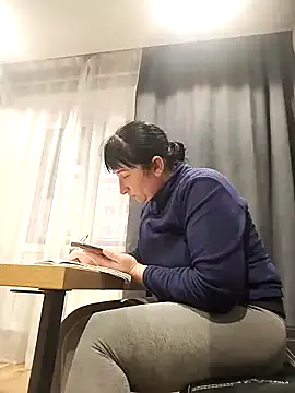 Snapshot of Funny_Karina chatting on December 18, 2025, 11:14 am Funny Karina online show from December 18, 2025, 11:14 am