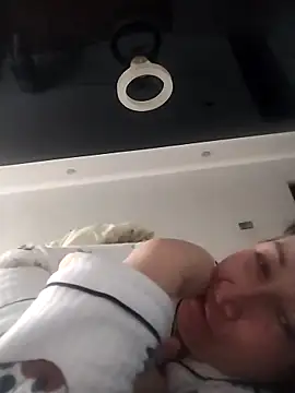 Snapshot of Funny_Karina chatting on November 29, 2025, 6:57 am Funny Karina online show from November 29, 2025, 6:57 am