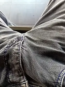 Snapshot of tyteo1010 chatting on January 18, 2026, 4:05 am tyteo1010 online show from January 18, 2026, 4:05 am