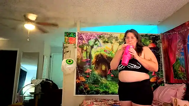 Princess  Kitty   online show from November 22, 2025, 10:41 pm