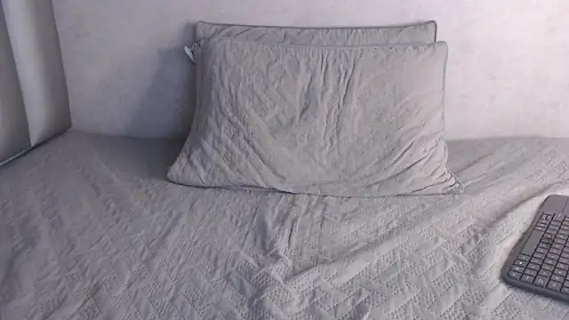 Lucy-23 online show from April 11, 2026, 7:45 am