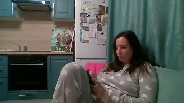 ALICAINWONDERLAND online show from January 11, 2026, 3:41 pm