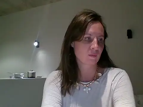 Snapshot of ALICAINWONDERLAND chatting on September 27, 2025, 6:58 pm ALICAINWONDERLAND online show from September 27, 2025, 6:58 pm