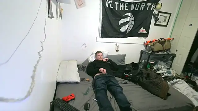 Snapshot of youngblondetwink chatting on January 19, 2026, 7:56 am youngblondetwink online show from January 19, 2026, 7:56 am