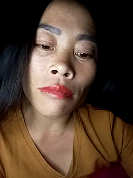 CoMay003 online show from October 22, 2025, 1:21 pm