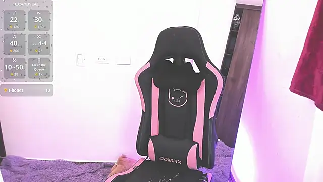 samiacooper25 online show from September 9, 2025, 1:09 pm