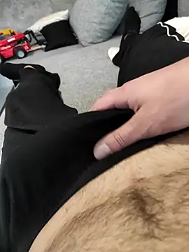 hansvonerotic1 online show from November 6, 2025, 3:27 pm